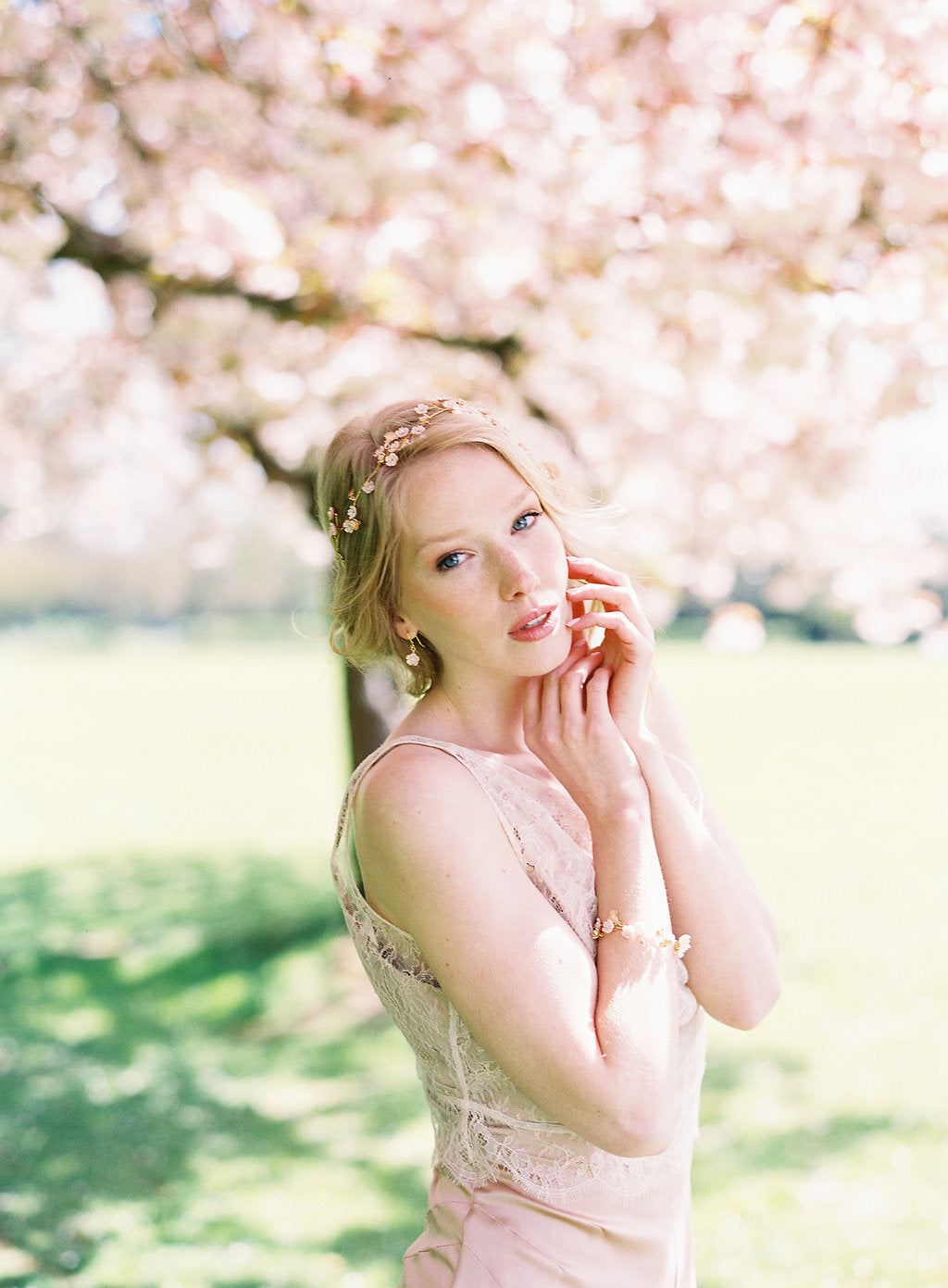 Sakura Garland