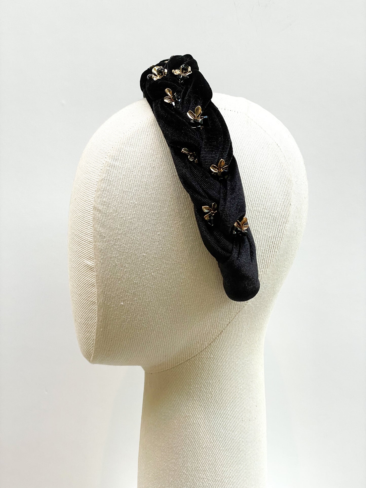 Velvette Black Headdress